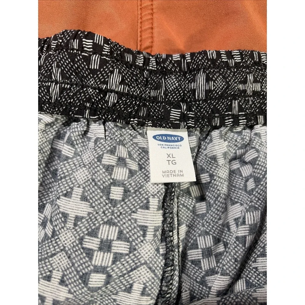 Old Navy, Socia Standard. this lot